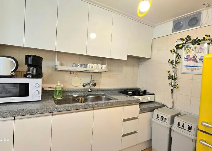 Gyeongbokgung - Two Bedrooms Apartment *